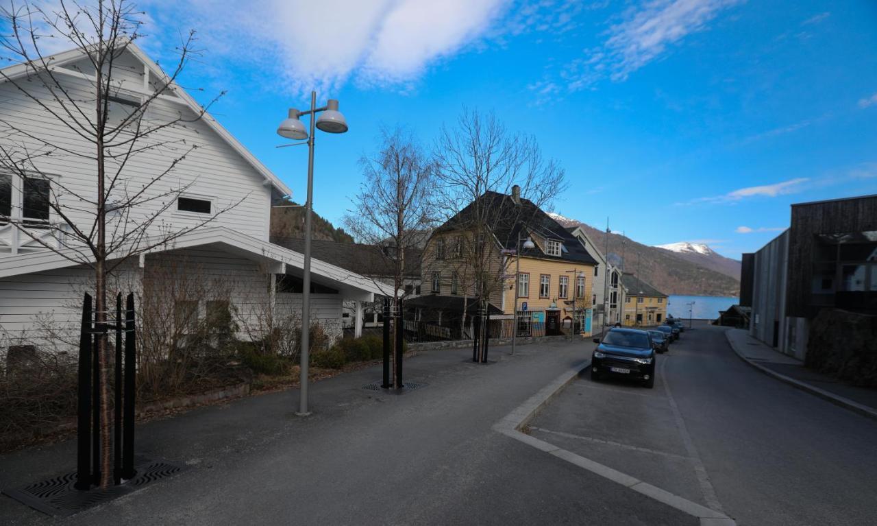 Svingen Apartments Balestrand Exterior foto